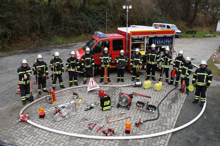 Aktive der Feuerwehr Schnberg